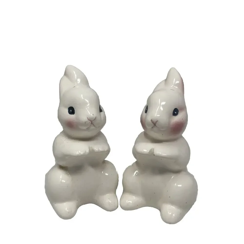 Vtg Salt Pepper Shaker Set Bunny Rabbits Mid Century White‎ Pink Easter Spring